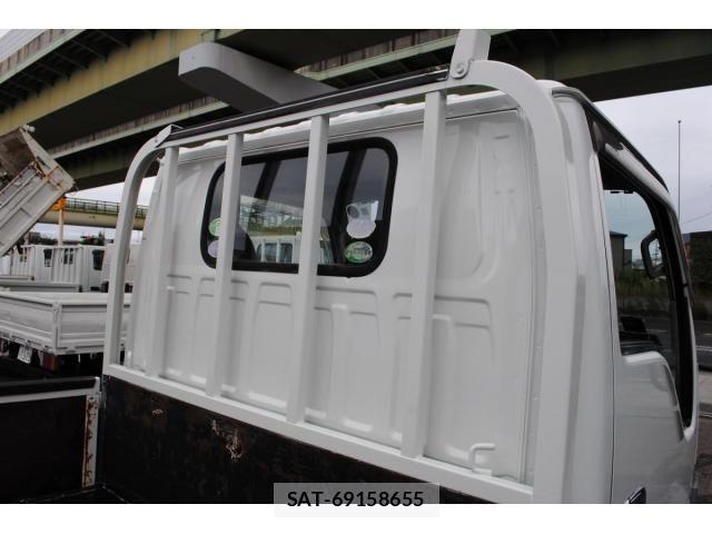 Mazda TITAN 2008-02 8850886-10