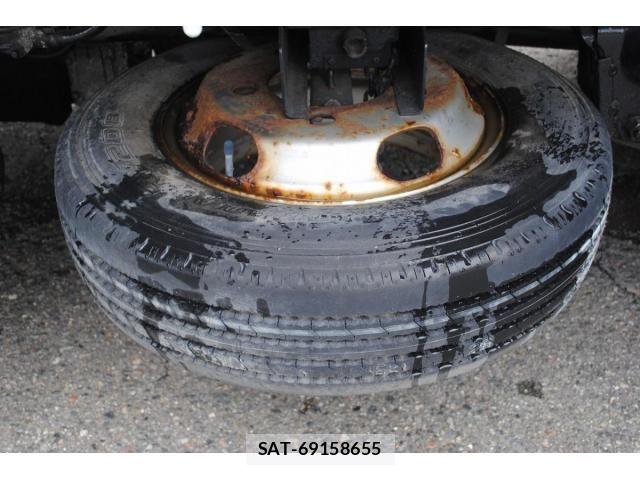 Mazda TITAN 2008-02 8850886-17