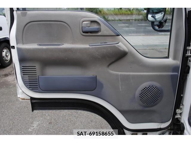 Mazda TITAN 2008-02 8850886-22