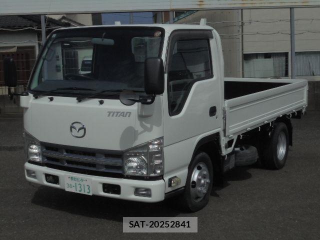 Mazda TITAN 2013-07 8872275-0