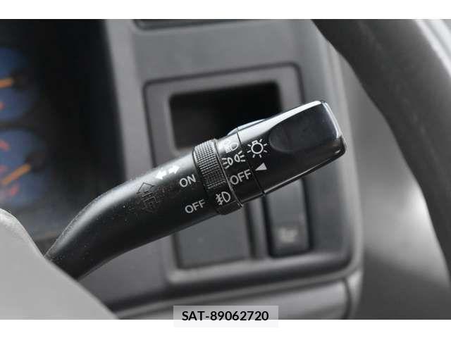 Mazda TITAN DASH 2006-02 2317508-14