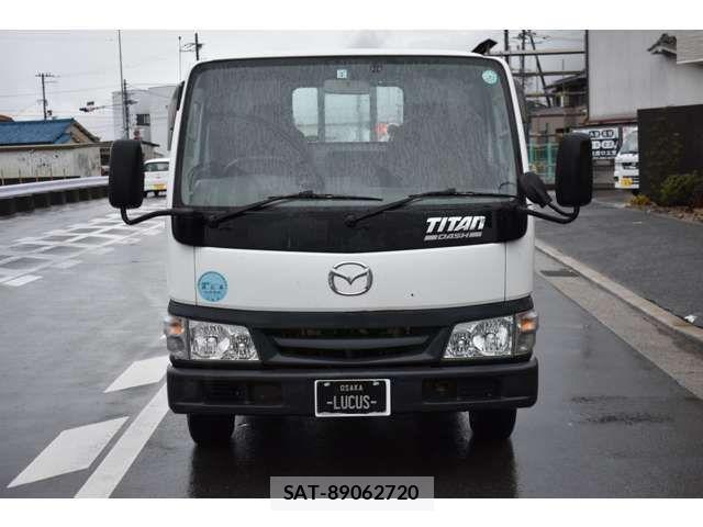 Mazda TITAN DASH 2006-02 2317508-6
