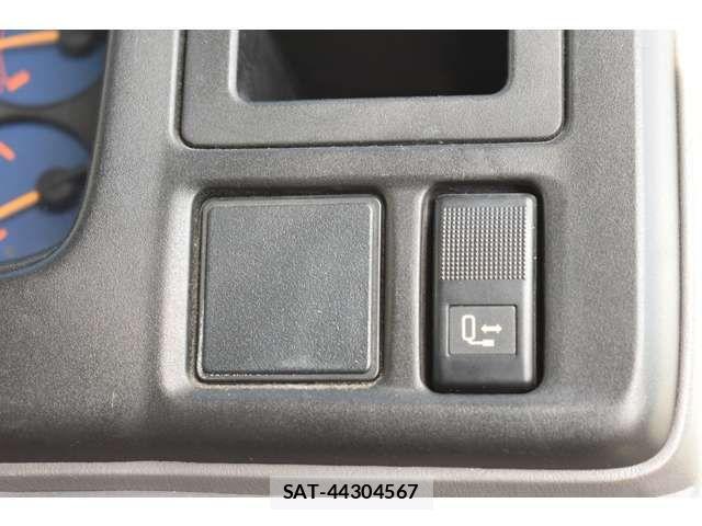 Mazda TITAN DASH 2004-09 2317506-13