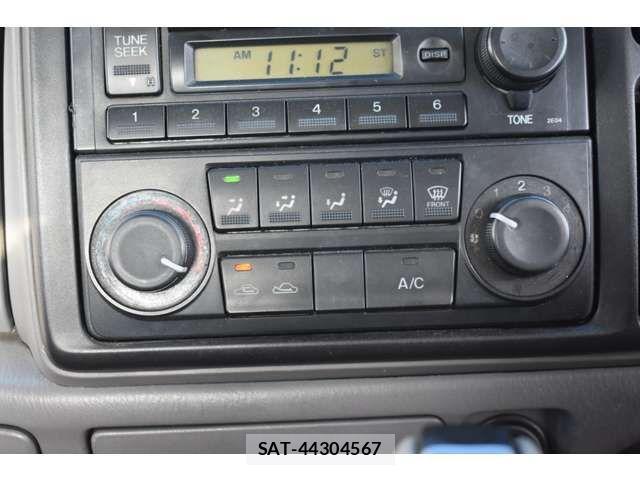 Mazda TITAN DASH 2004-09 2317506-4