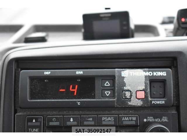 Mazda TITAN DASH 2006-02 2317507-10