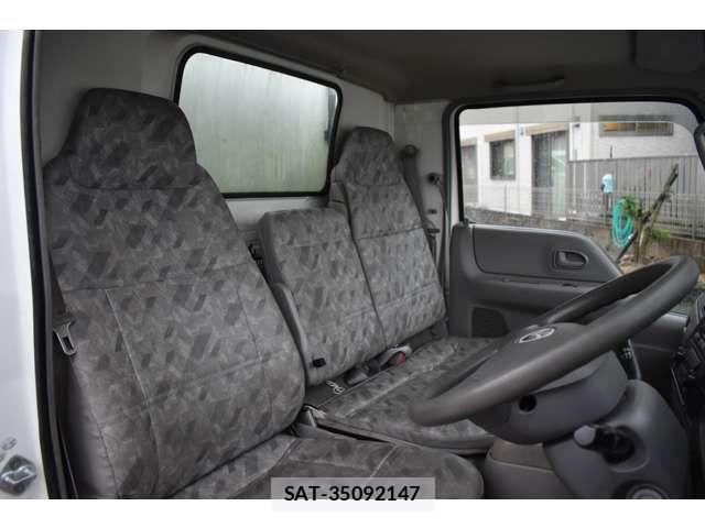 Mazda TITAN DASH 2006-02 2317507-1