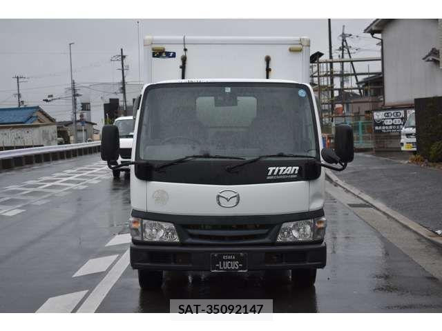 Mazda TITAN DASH 2006-02 2317507-6
