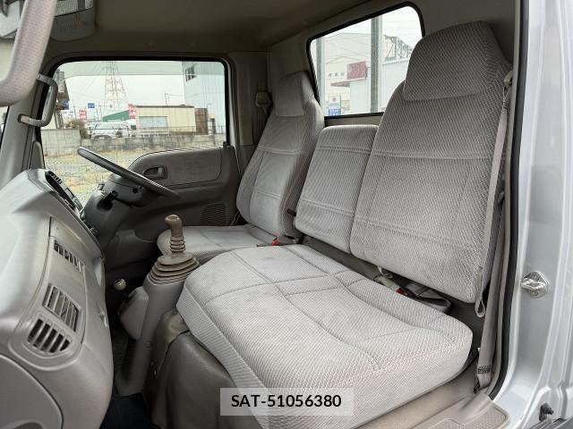 Mazda TITAN DASH 2007-02 4177695-19