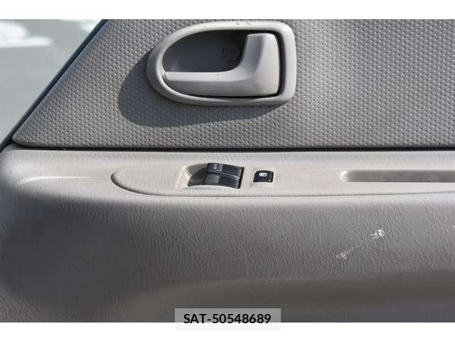 Mazda TITAN DASH 2006-05 4758783-9