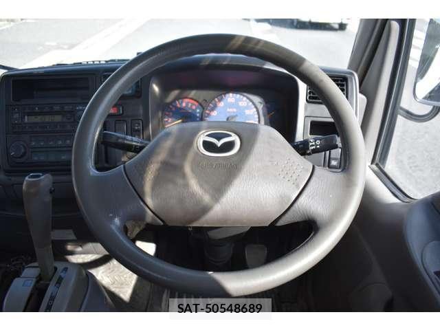 Mazda TITAN DASH 2006-05 4758783-2