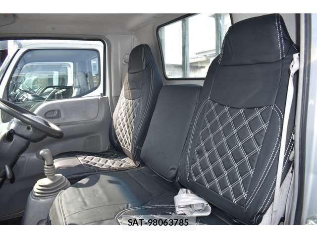 Mazda TITAN DASH 2009-12 5881069-11