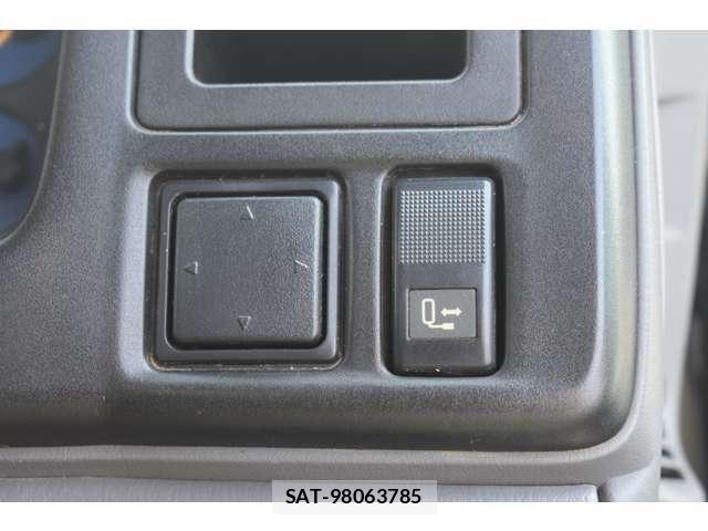 Mazda TITAN DASH 2009-12 5881069-13