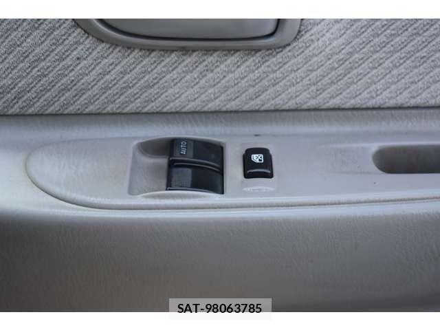 Mazda TITAN DASH 2009-12 5881069-27