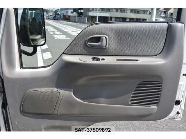 Mazda TITAN DASH 2009-02 6248015-7