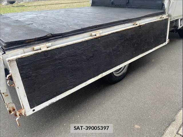 Mazda TITAN DASH 2001-02 6678492-15
