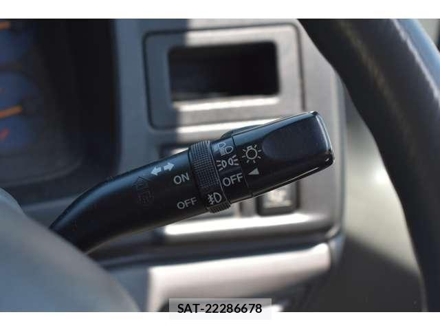 Mazda TITAN DASH 2008-03 6998825-15