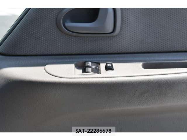 Mazda TITAN DASH 2008-03 6998825-8