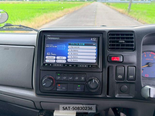 Mazda TITAN DASH 2005-01 7620825-17