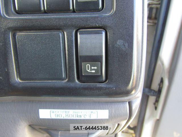 Mazda TITAN DASH 2006-10 7729874-15