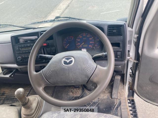 Mazda TITAN DASH 2003-06 8246953-9