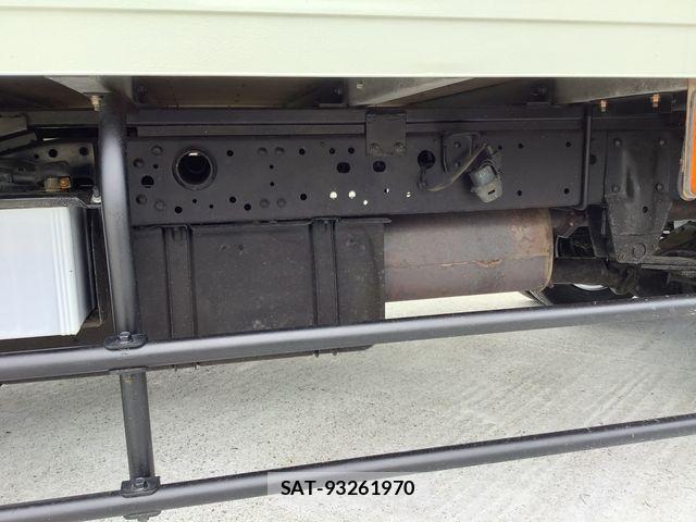 Mazda TITAN DASH 2006-09 8372292-23