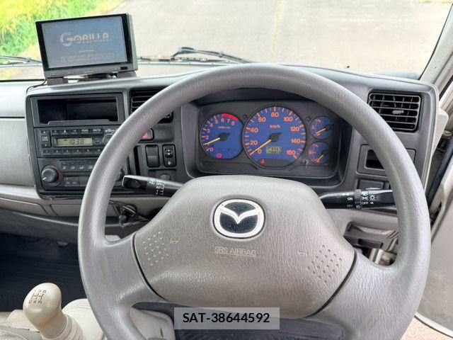 Mazda TITAN DASH 2006-02 8872278-11