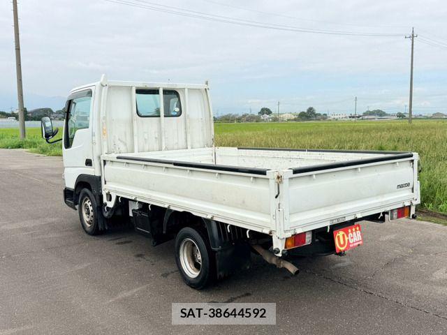 Mazda TITAN DASH 2006-02 8872278-5