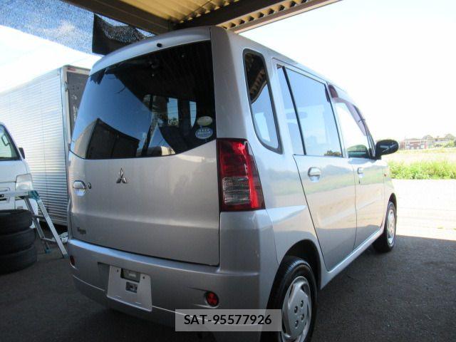 Mitsubishi TOPPO 2011-08 8246954-9