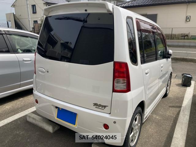 Mitsubishi TOPPO 2010-03 6615268-5