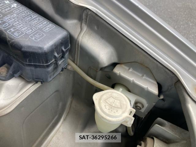 Mitsubishi TOPPO BJ 2000-01 7226166-15