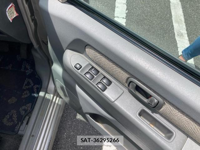 Mitsubishi TOPPO BJ 2000-01 7226166-6