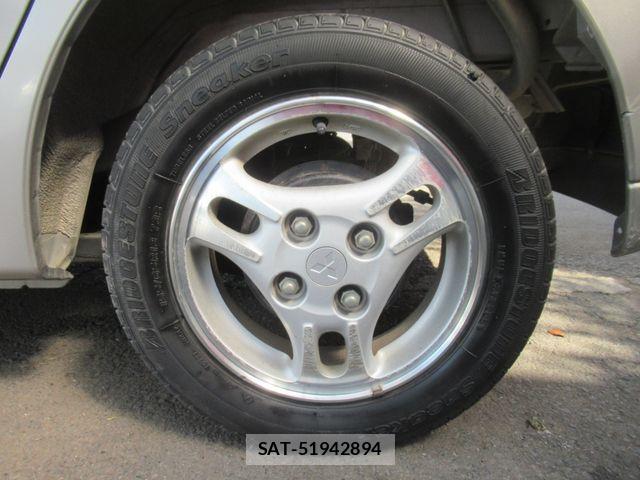 Mitsubishi TOPPO BJ 2000-01 8159390-13