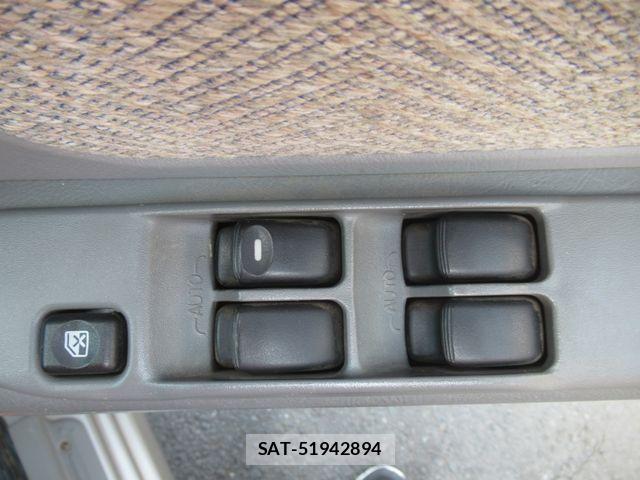 Mitsubishi TOPPO BJ 2000-01 8159390-25