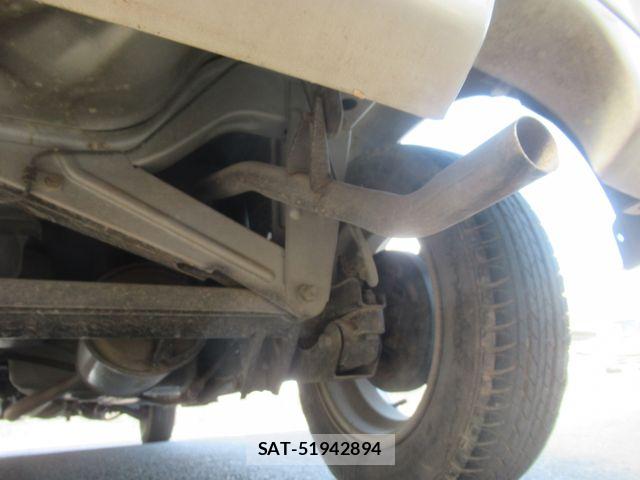 Mitsubishi TOPPO BJ 2000-01 8159390-29