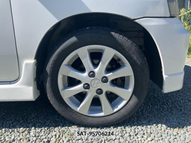 Mitsubishi TOPPO BJ 2002-03 7226172-4