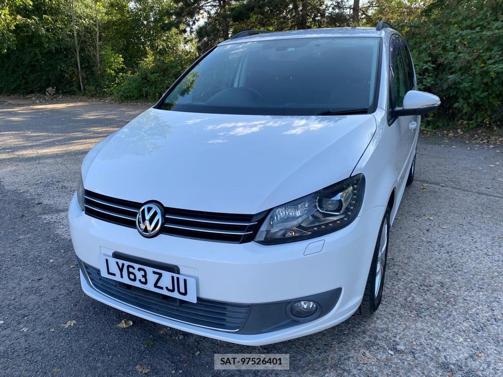 VolksWagen TOURAN 2014-01 1133022-13