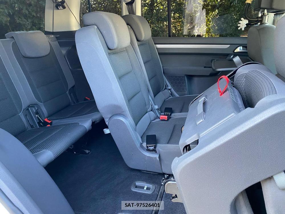VolksWagen TOURAN 2014-01 1133022-34