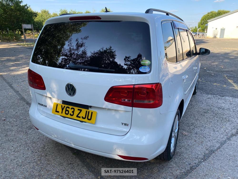 VolksWagen TOURAN 2014-01 1133022-7