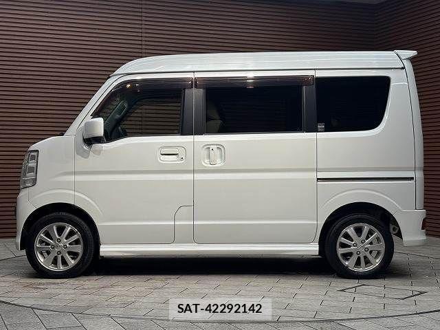 Mitsubishi TOWN BOX 2016-10 1328870-17