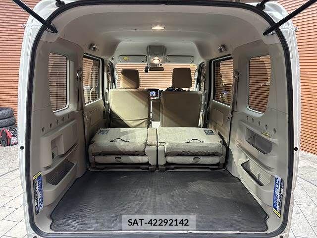 Mitsubishi TOWN BOX 2016-10 1328870-19