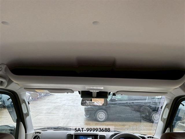 Mitsubishi TOWN BOX 2025-03 1829719-27