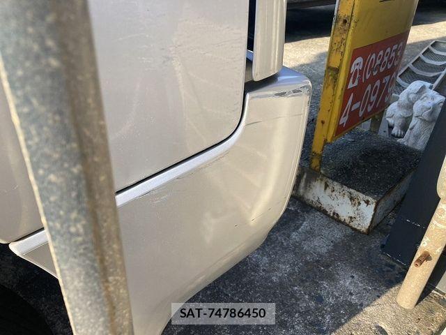 Mitsubishi TOWN BOX 2002-09 3389718-21