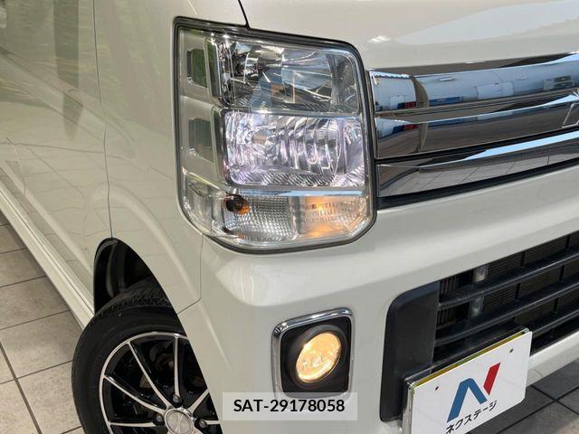 Mitsubishi TOWN BOX 2016-04 6817643-11