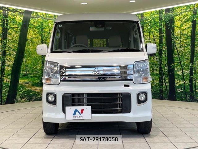 Mitsubishi TOWN BOX 2016-04 6817643-13