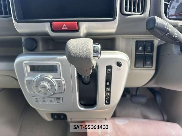 Mitsubishi TOWN BOX 2024-01 7729883-18