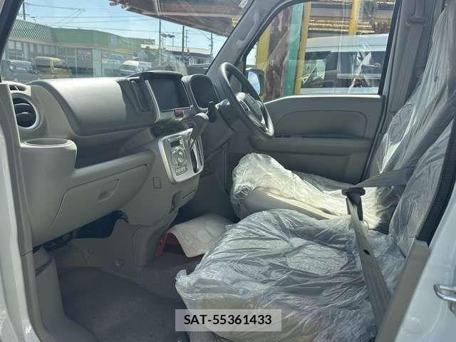 Mitsubishi TOWN BOX 2024-01 7729883-4