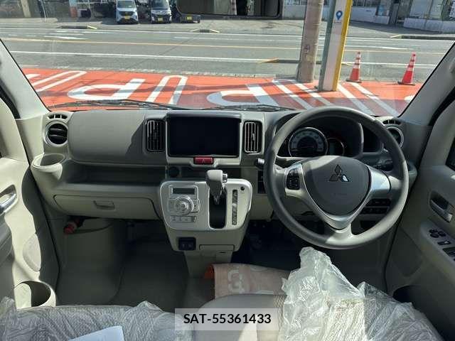 Mitsubishi TOWN BOX 2024-01 7729883-6
