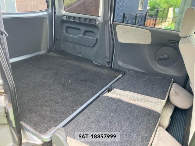 Mitsubishi TOWN BOX 2006-10 7789884-13