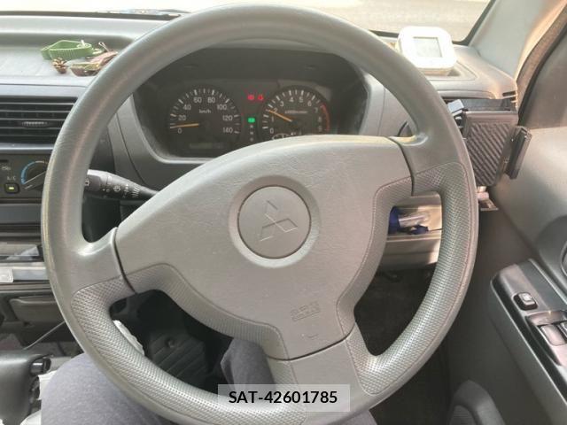 Mitsubishi TOWN BOX 2005-09 7789886-14