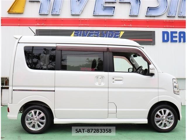 Mitsubishi TOWN BOX 2016-07 8317677-3